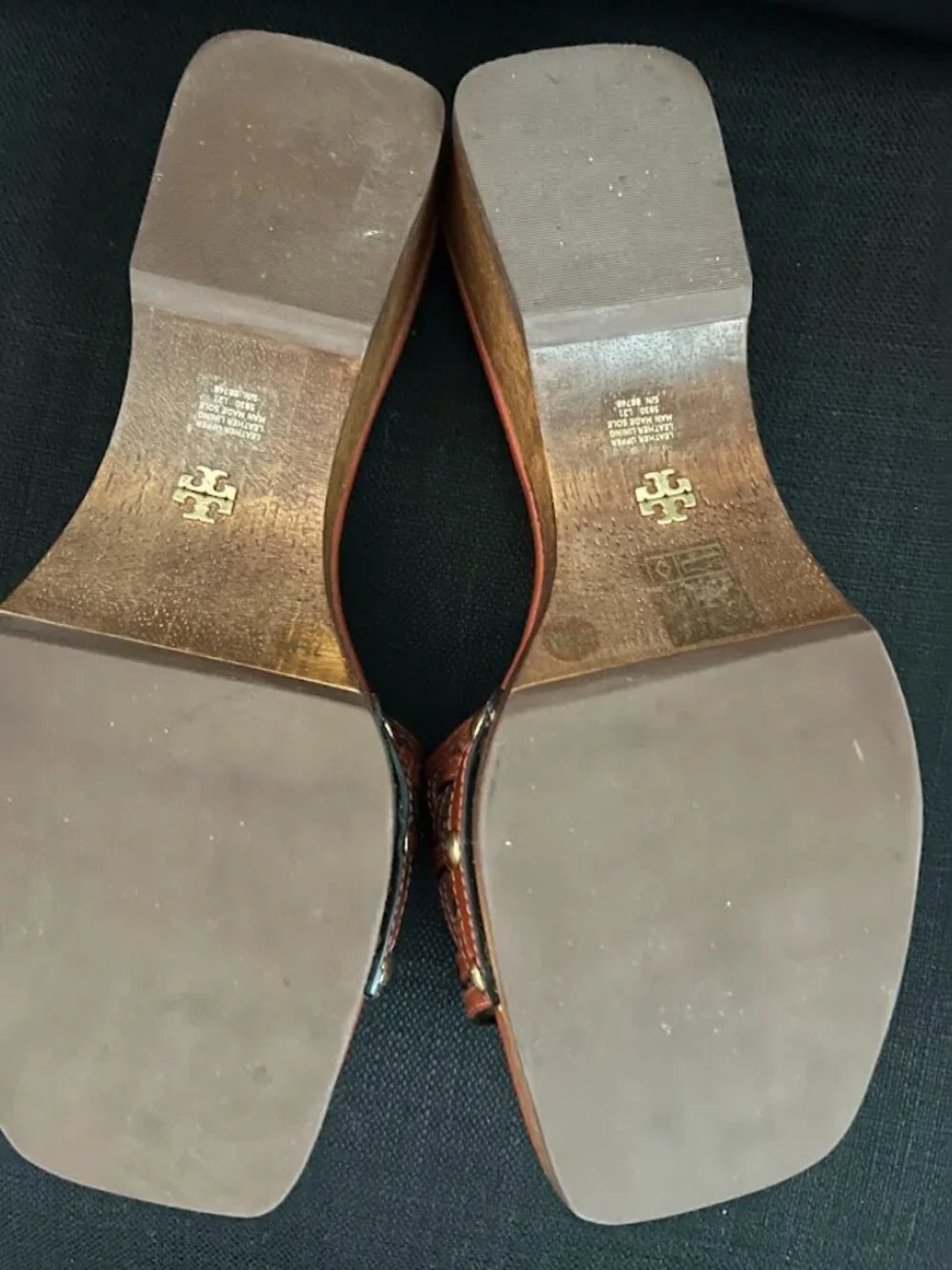 Tory Burch Basket Weave Brown Leather Clogs Wooden Slide Mules Sandals Size 7.5